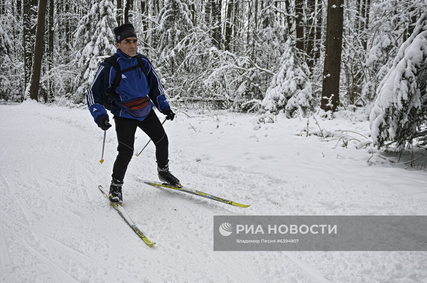 Снег в Москве