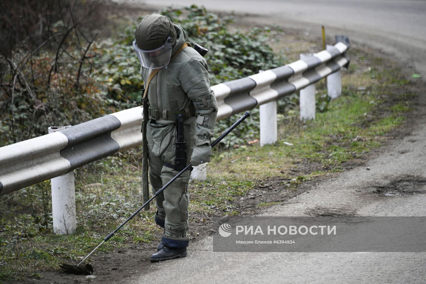 Специалисты противоминного центра Минобороны РФ приступили к работе в Карабахе