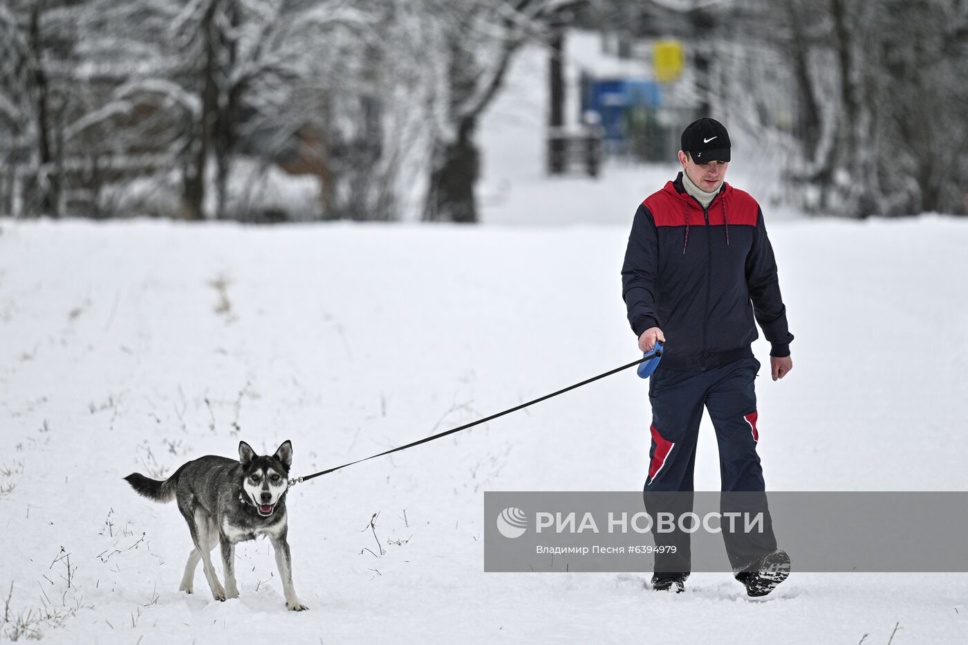 Снег в Москве