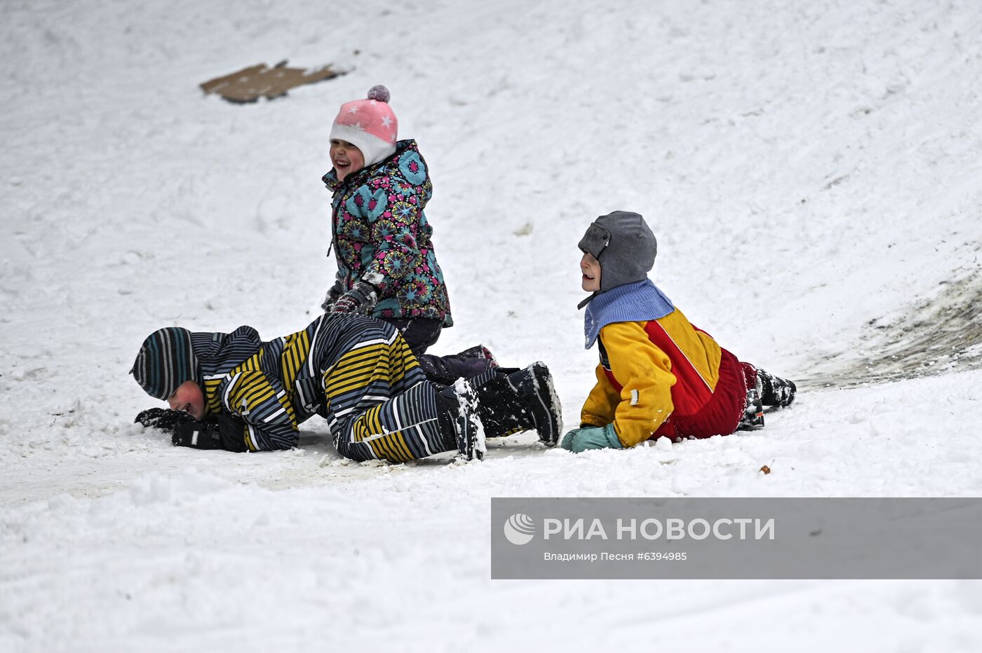 Снег в Москве