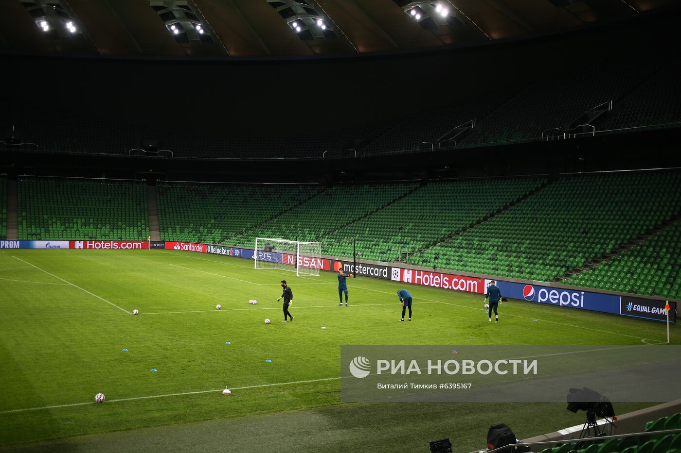 Футбол. Лига чемпионов. Тренировка ФК "Севилья"