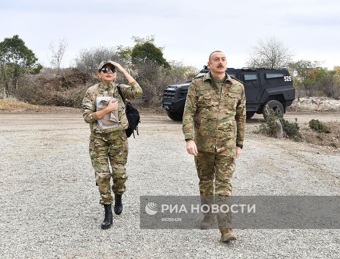 Президент и первая леди Азербайджана посетили Агдам