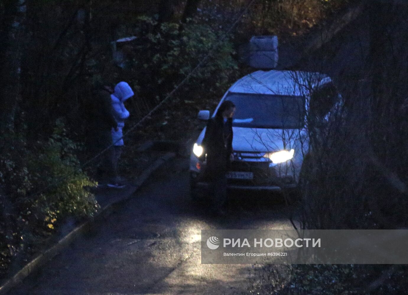Мужчина захватил в заложники детей в квартире в пригороде Санкт-Петербурга