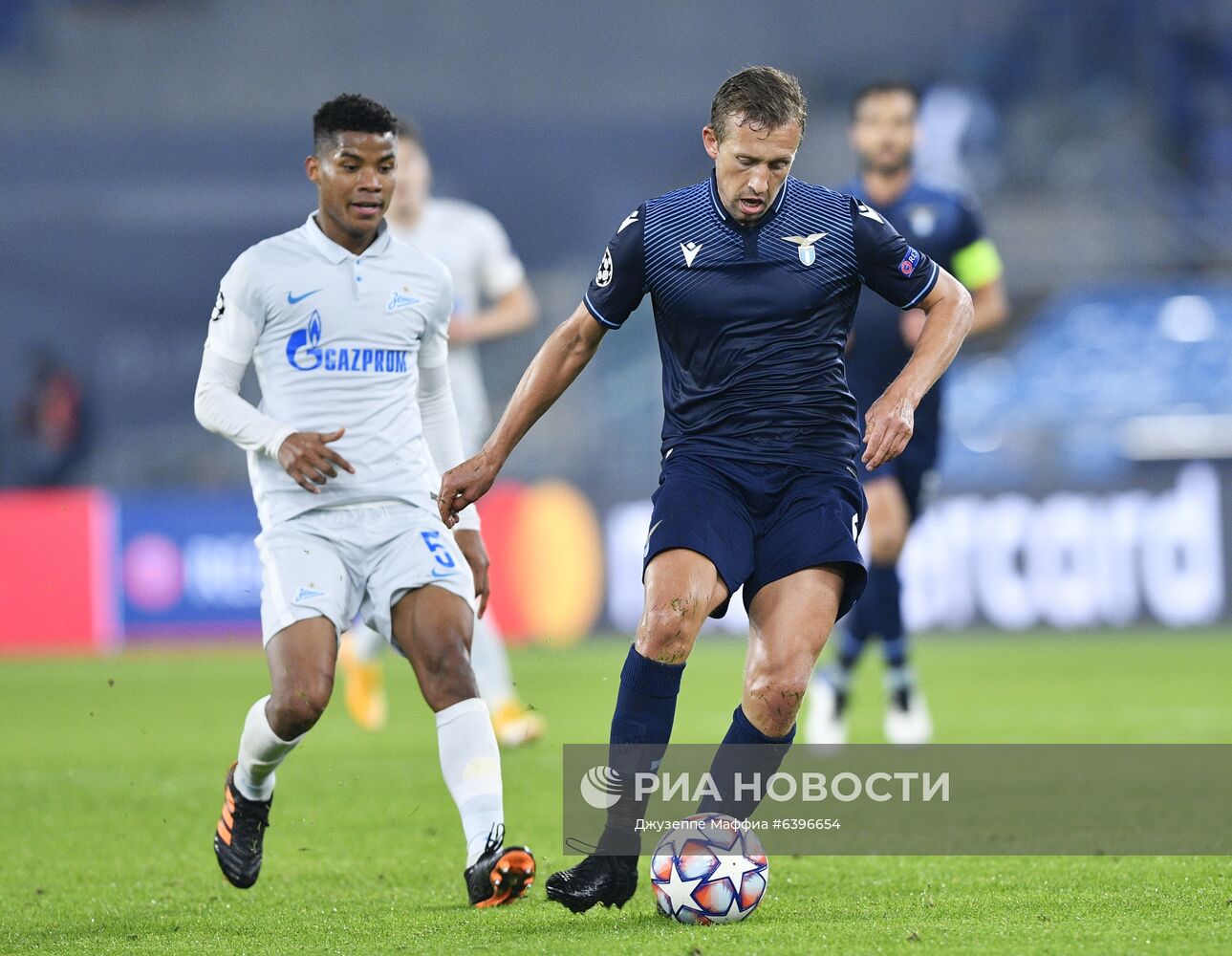 Футбол. Лига чемпионов. Матч "Лацио"  "Зенит"