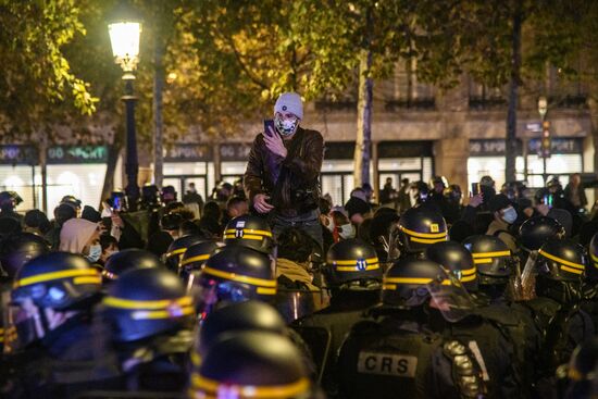 Акция протеста в Париже