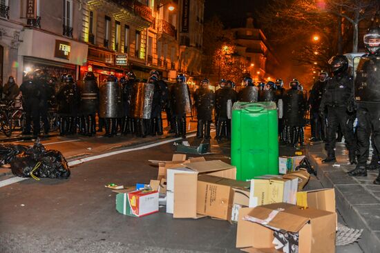 Акция протеста в Париже