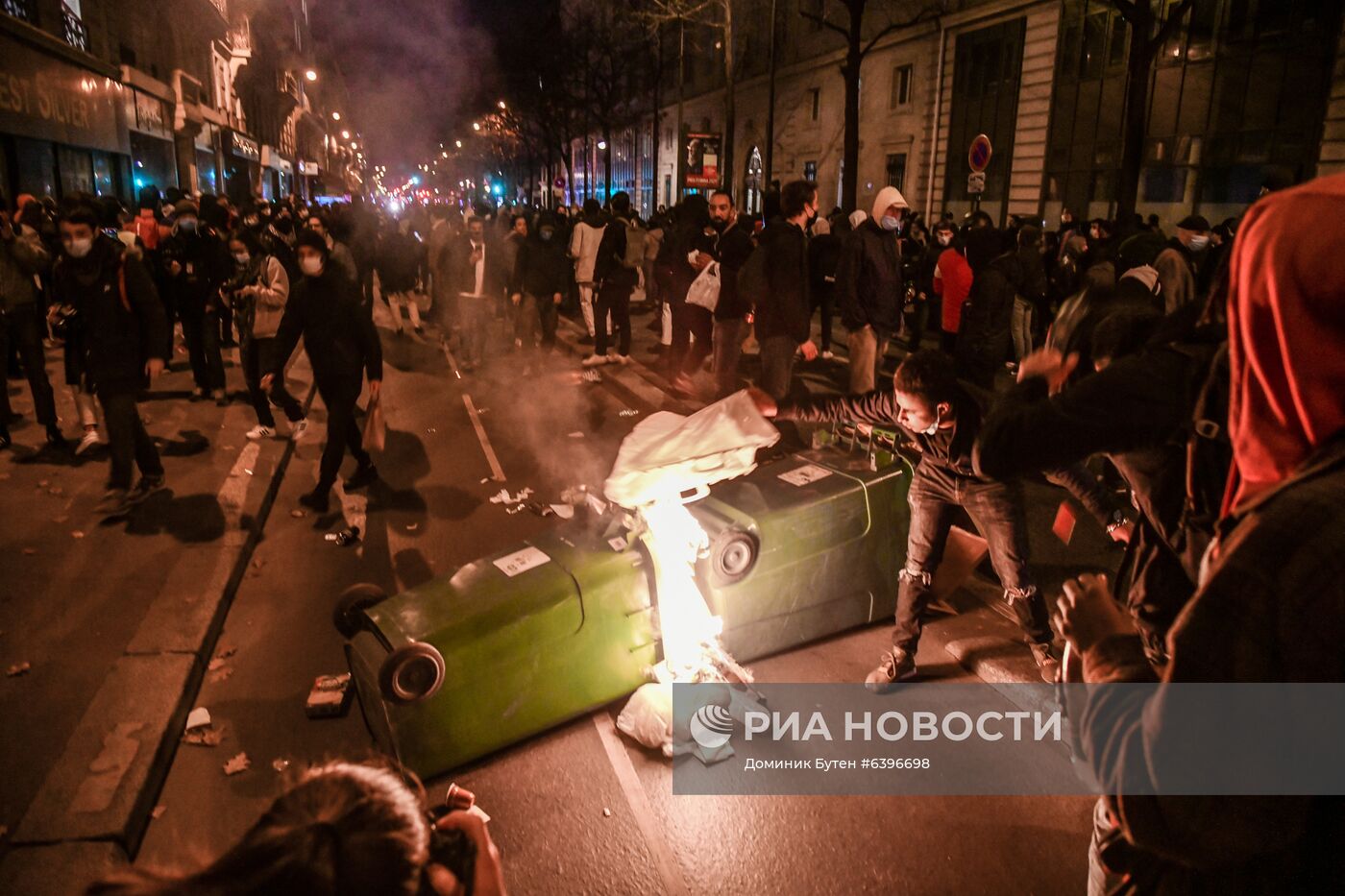 Акция протеста в Париже