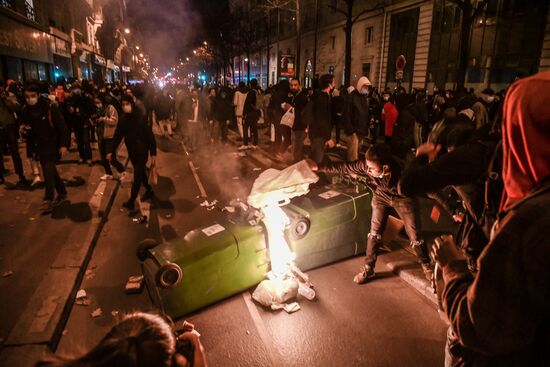 Акция протеста в Париже