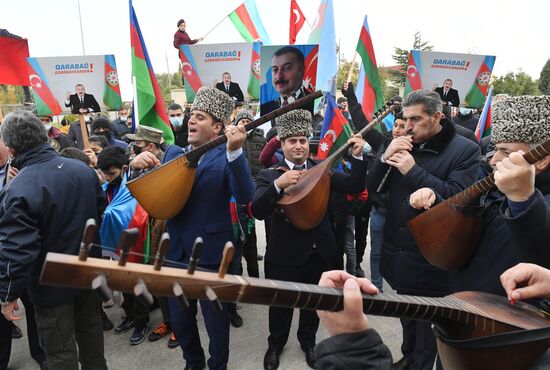 Празднование в Гяндже передачи Кельбаджарского района Азербайджану