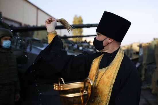 Передача боевых машин на вооружение десантно-штурмовой дивизии ВДВ