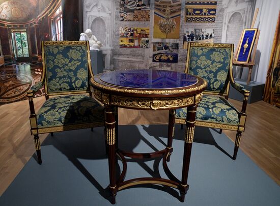 Выставка "Тайны дворцовых интерьеров. Секреты реставрации" в Петропавловской крепости