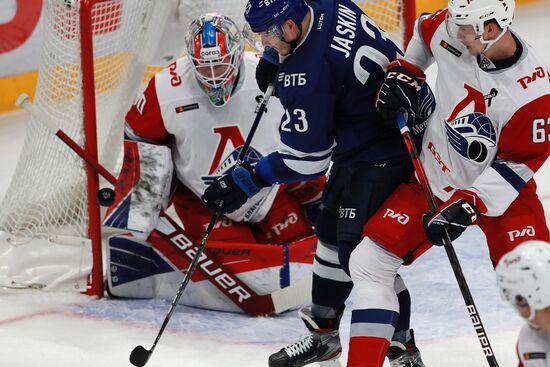 Хоккей. КХЛ. Матч "Динамо" (Москва) - "Локомотив"