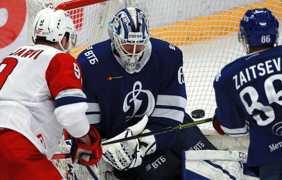 Хоккей. КХЛ. Матч "Динамо" (Москва) - "Локомотив"