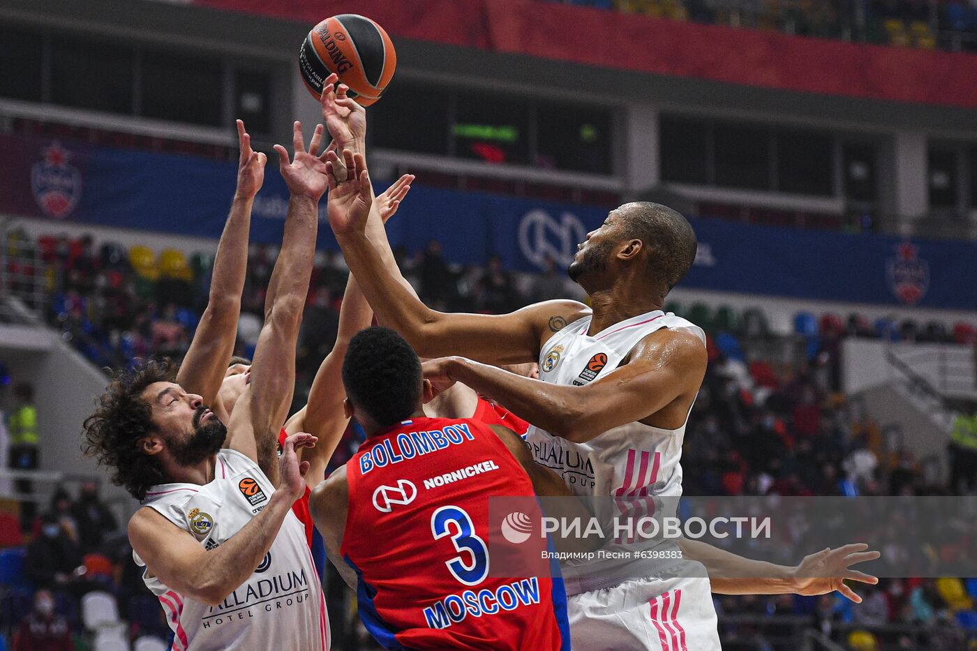 Баскетбол. Евролига. Матч ЦСКА - "Реал"