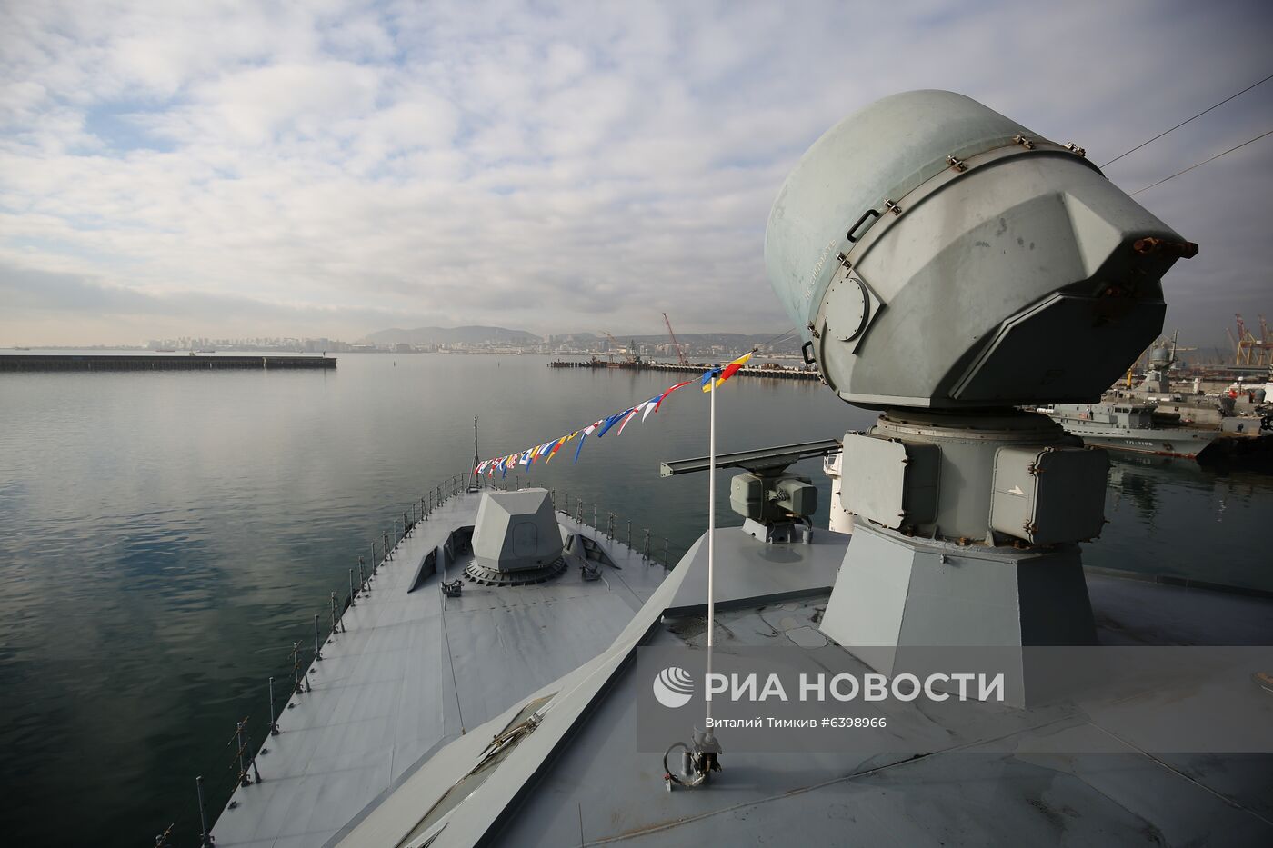 Приём в состав Черноморского флота патрульного корабля "Павел Державин"