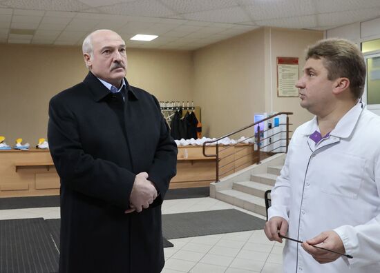Президент Белоруссии А. Лукашенко посетил 6-ю городскую больницу Минска