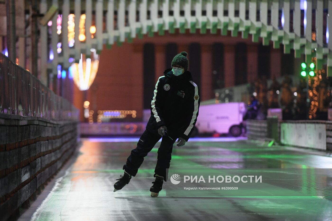 Открытие катка на ВДНХ