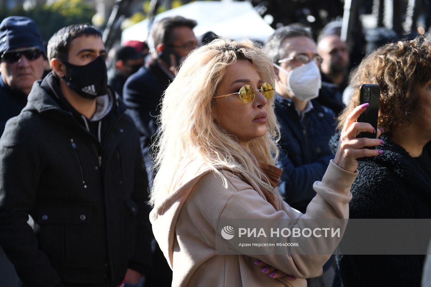 Акция в Ереване с требованием возвращения военнопленных и тел погибших в Карабахе военнослужащих