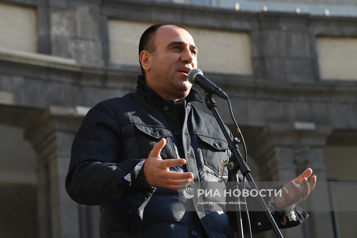 Акция в Ереване с требованием возвращения военнопленных и тел погибших в Карабахе военнослужащих