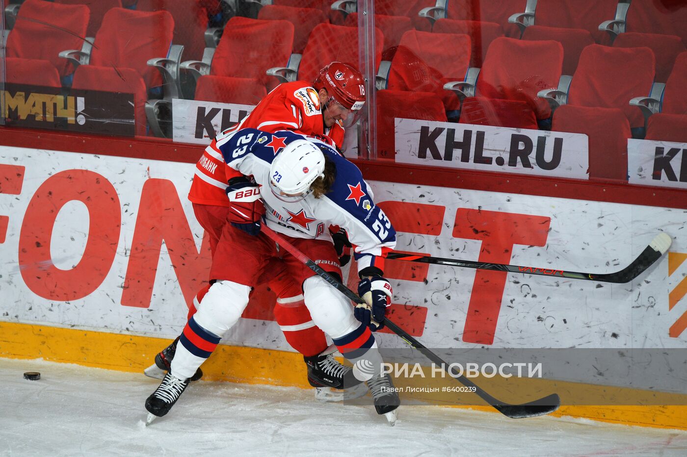 Хоккей. КХЛ. Матч "Автомобилист" – ЦСКА