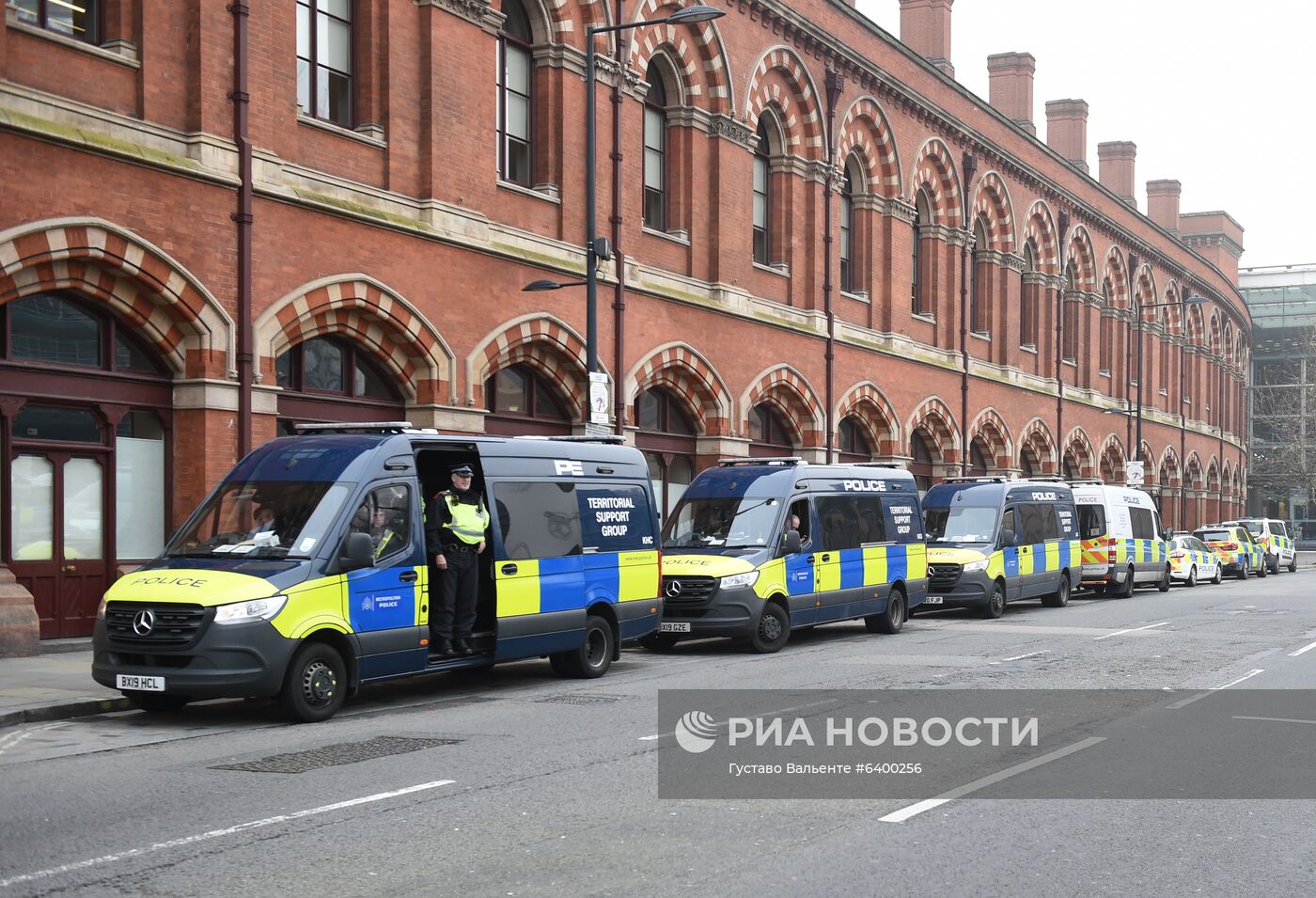 Акция протеста против мер по борьбе с коронавирусом в Лондоне