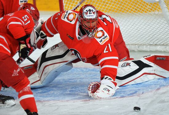 Хоккей. КХЛ. Матч "Автомобилист" – ЦСКА