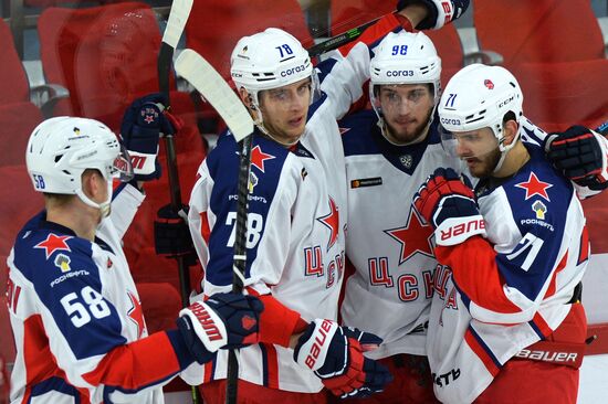 Хоккей. КХЛ. Матч "Автомобилист" – ЦСКА