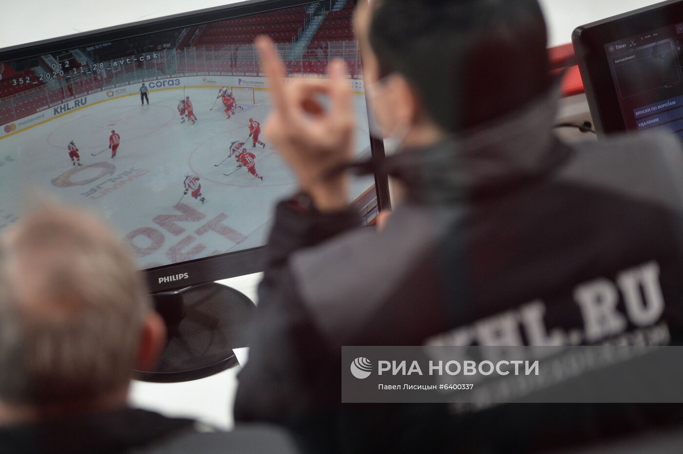 Хоккей. КХЛ. Матч "Автомобилист" – ЦСКА