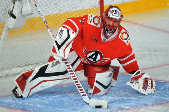 Хоккей. КХЛ. Матч "Автомобилист" – ЦСКА