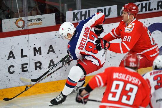 Хоккей. КХЛ. Матч "Автомобилист" – ЦСКА