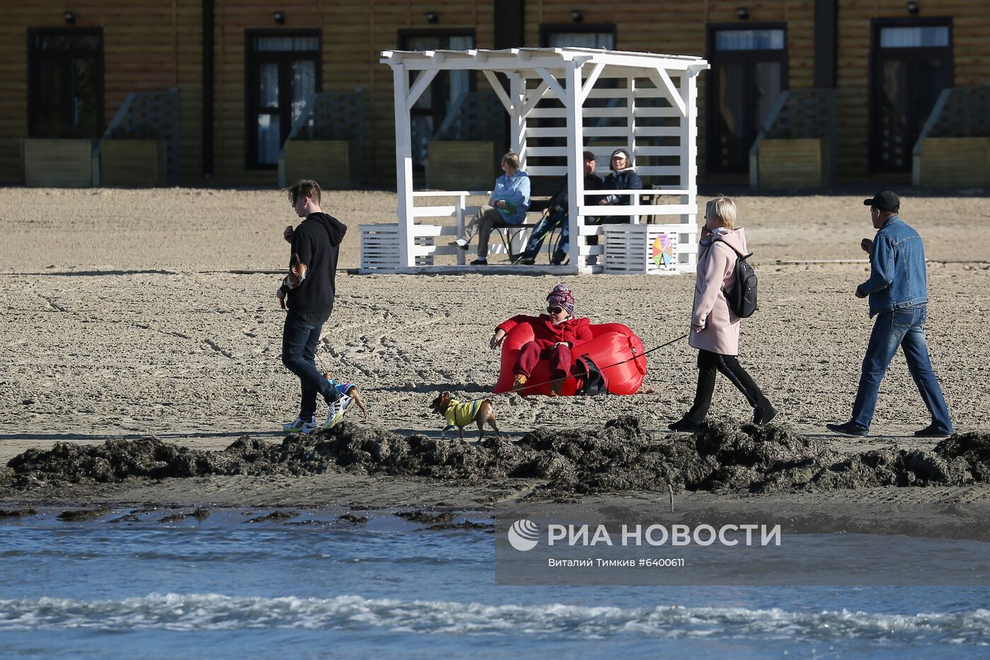 В Краснодарском крае обустраивают "зимние пляжи"