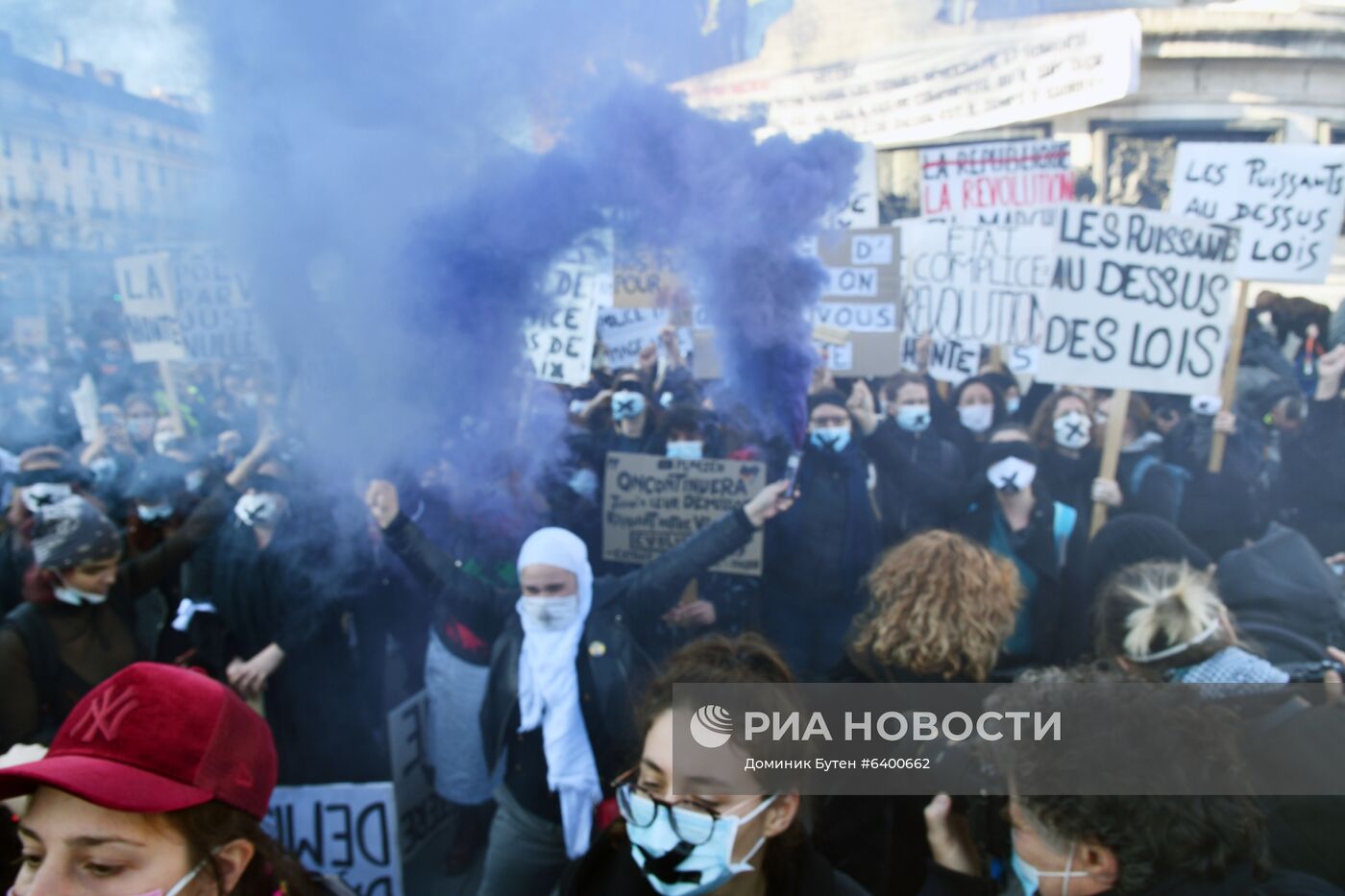 Акция протеста в Париже