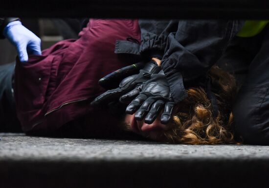 Акция протеста против мер по борьбе с коронавирусом в Лондоне