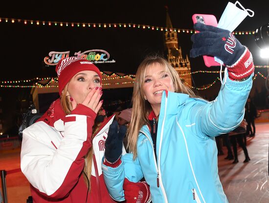 Открытие ГУМ-катка на Красной площади