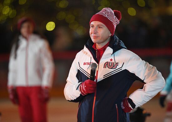 Открытие ГУМ-катка на Красной площади