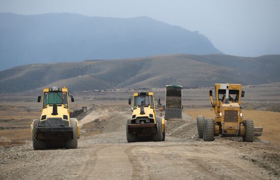 Строительство дороги Тертер-Суговушан в Азербайджане