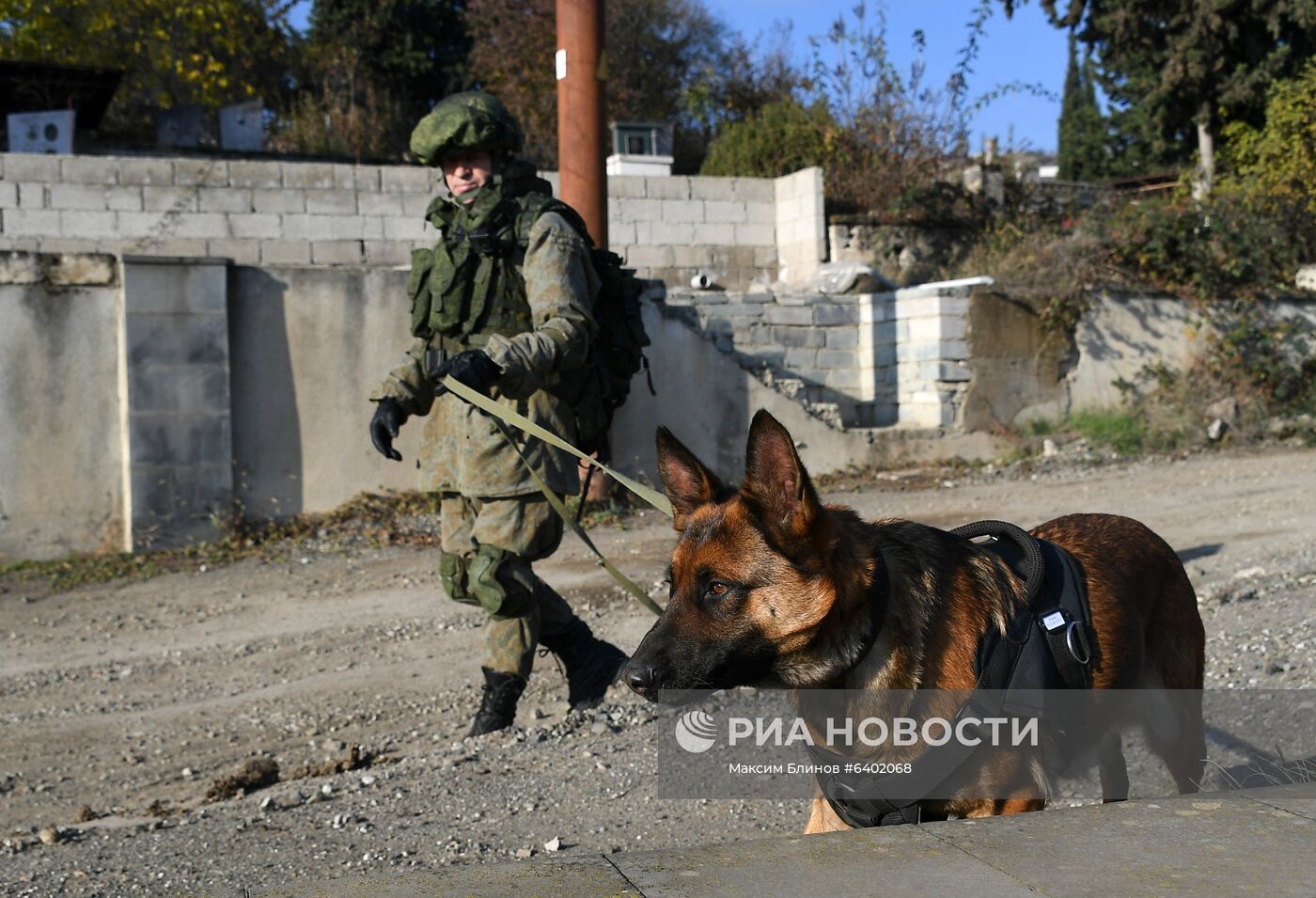 Разминирование жилого сектора в Степанакерте и его окрестностях