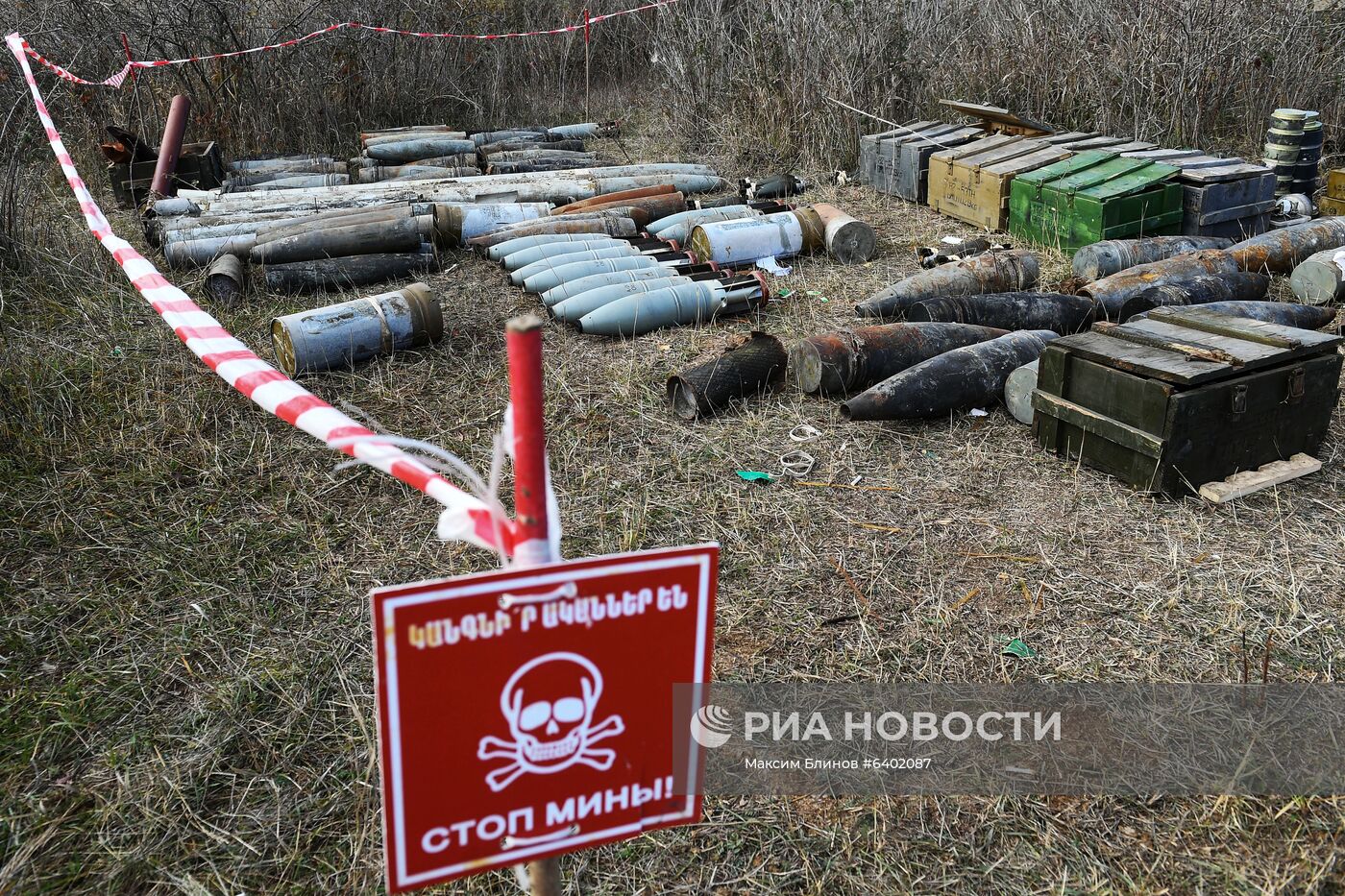 Разминирование жилого сектора в Степанакерте и его окрестностях