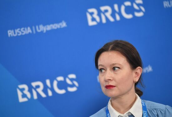 Молодежный саммит БРИКС. Встреча министров и руководителей ведомств стран БРИКС, курирующих молодежную политику. День второй