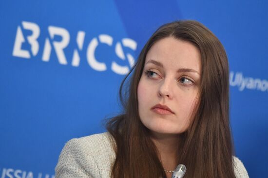 Молодежный саммит БРИКС. Встреча министров и руководителей ведомств стран БРИКС, курирующих молодежную политику. День второй