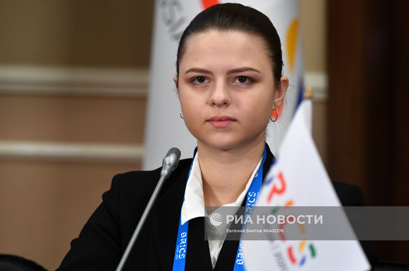 Молодежный саммит БРИКС. Встреча министров и руководителей ведомств стран БРИКС, курирующих молодежную политику. День второй