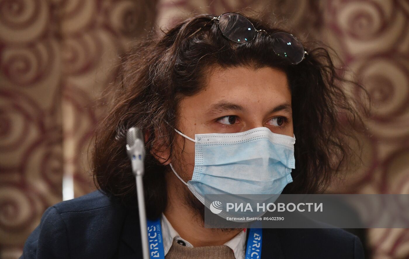 Молодежный саммит БРИКС. Встреча министров и руководителей ведомств стран БРИКС, курирующих молодежную политику. День второй