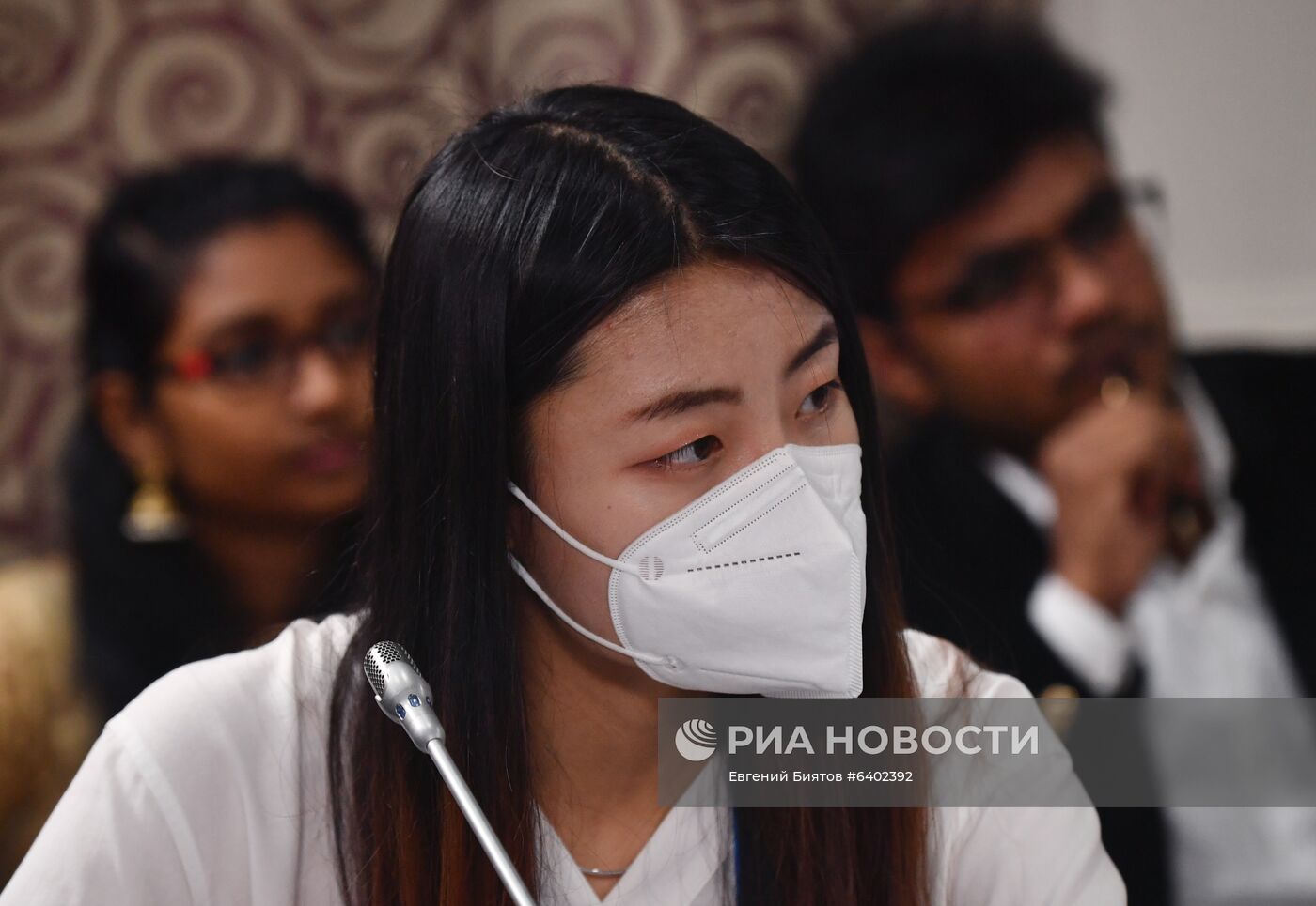 Молодежный саммит БРИКС. Встреча министров и руководителей ведомств стран БРИКС, курирующих молодежную политику. День второй