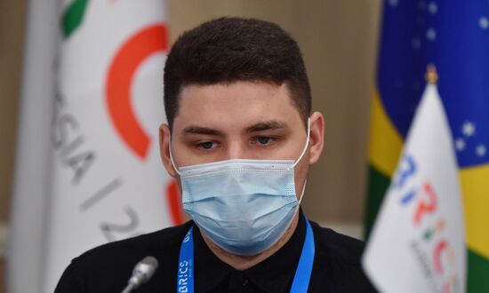 Молодежный саммит БРИКС. Встреча министров и руководителей ведомств стран БРИКС, курирующих молодежную политику. День второй