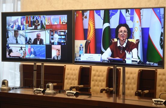 XIII Неделя образования государств  членов ШОС "Образование без границ". День первый