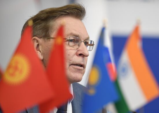 XIII Неделя образования государств  членов ШОС "Образование без границ". День первый