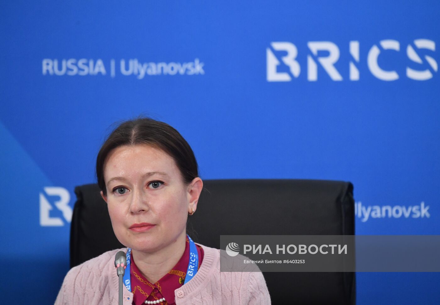 Молодежный саммит БРИКС. Встреча министров и руководителей ведомств стран БРИКС, курирующих молодежную политику. День третий Молодежный саммит БРИКС. Встреча министров и руководителей ведомств стран БРИКС, курирующих молодежную политику. День третий