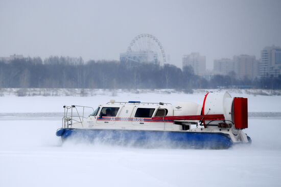 Мастер-класс по оказанию помощи провалившемуся под лед