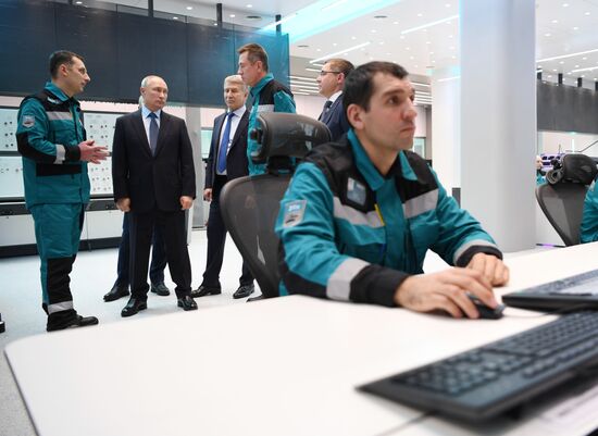 Рабочая поездка президента РФ В. Путина в Тюменскую область