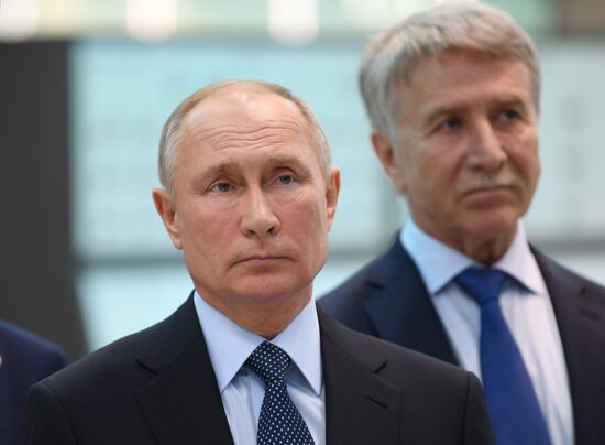 Рабочая поездка президента РФ В. Путина в Тюменскую область